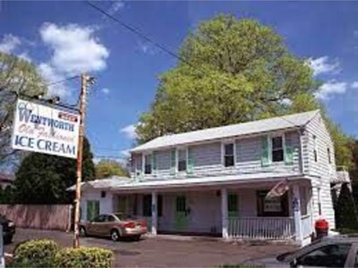 A Homemade Ice Cream Shop in Hamden