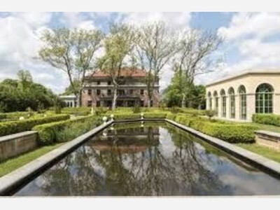 Sailors Snug Harbor