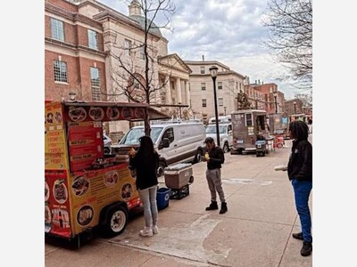 The Gastronomical Wonderland Outside Yale New Haven Hospital